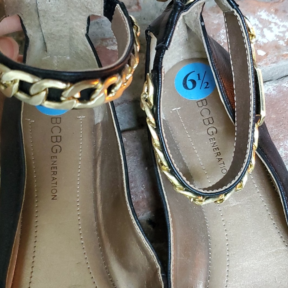 BCBG flats - Picture 3 of 4